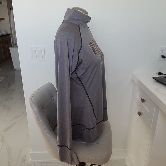 Long Sleeve T-shirt/ body fit - Picture 5 of 6